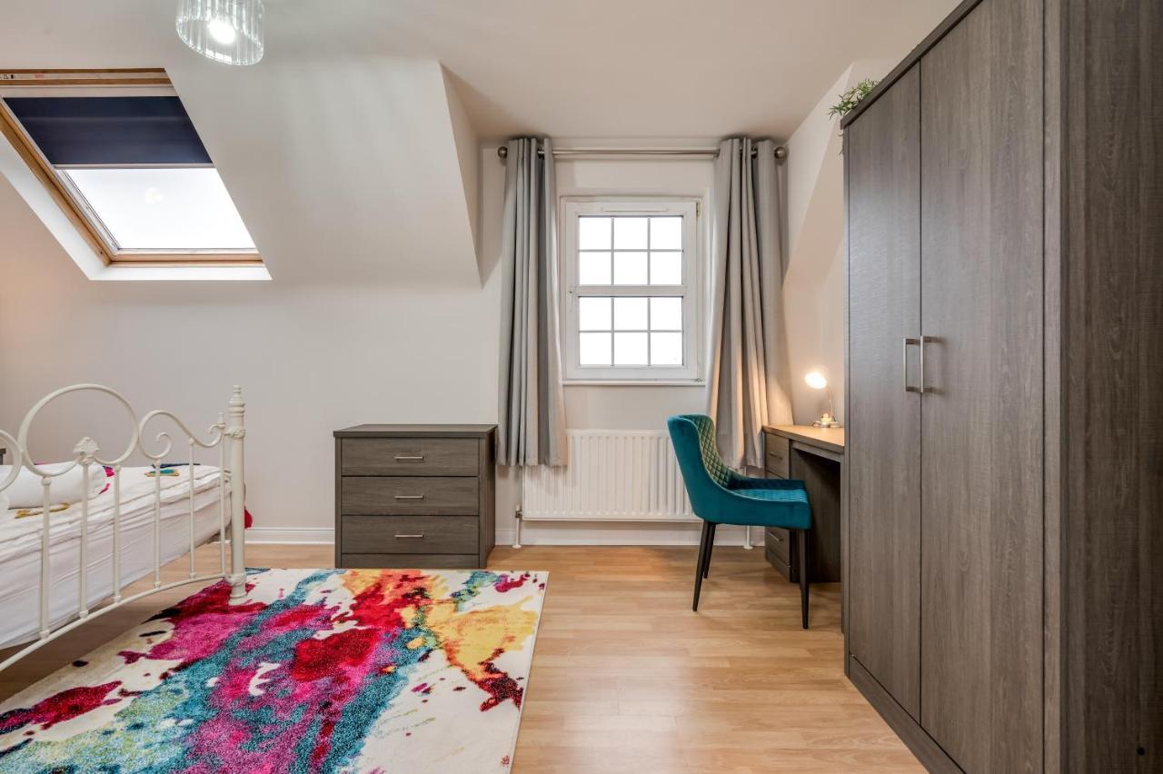 Apartments: Ashley Mews *